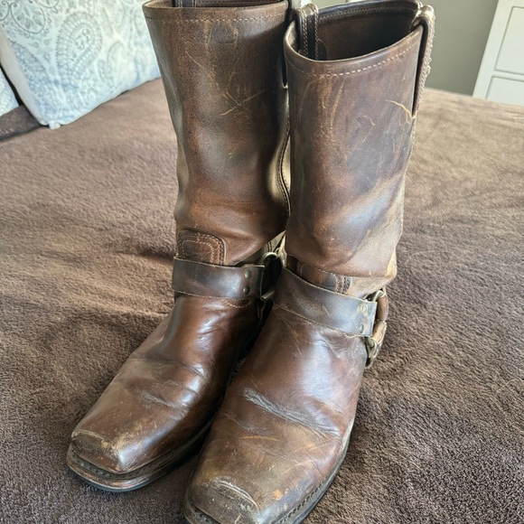 Women’s Frye Brown Leather Harness Boots - Picture 2 of 8